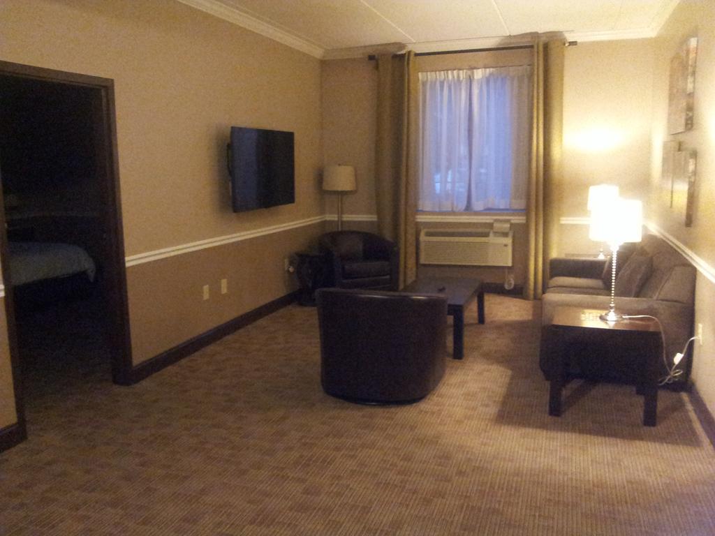 Belvedere Inn Schenectady - Albany الغرفة الصورة