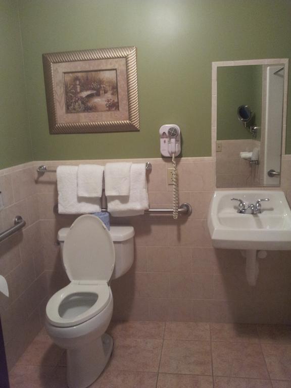 Belvedere Inn Schenectady - Albany الغرفة الصورة