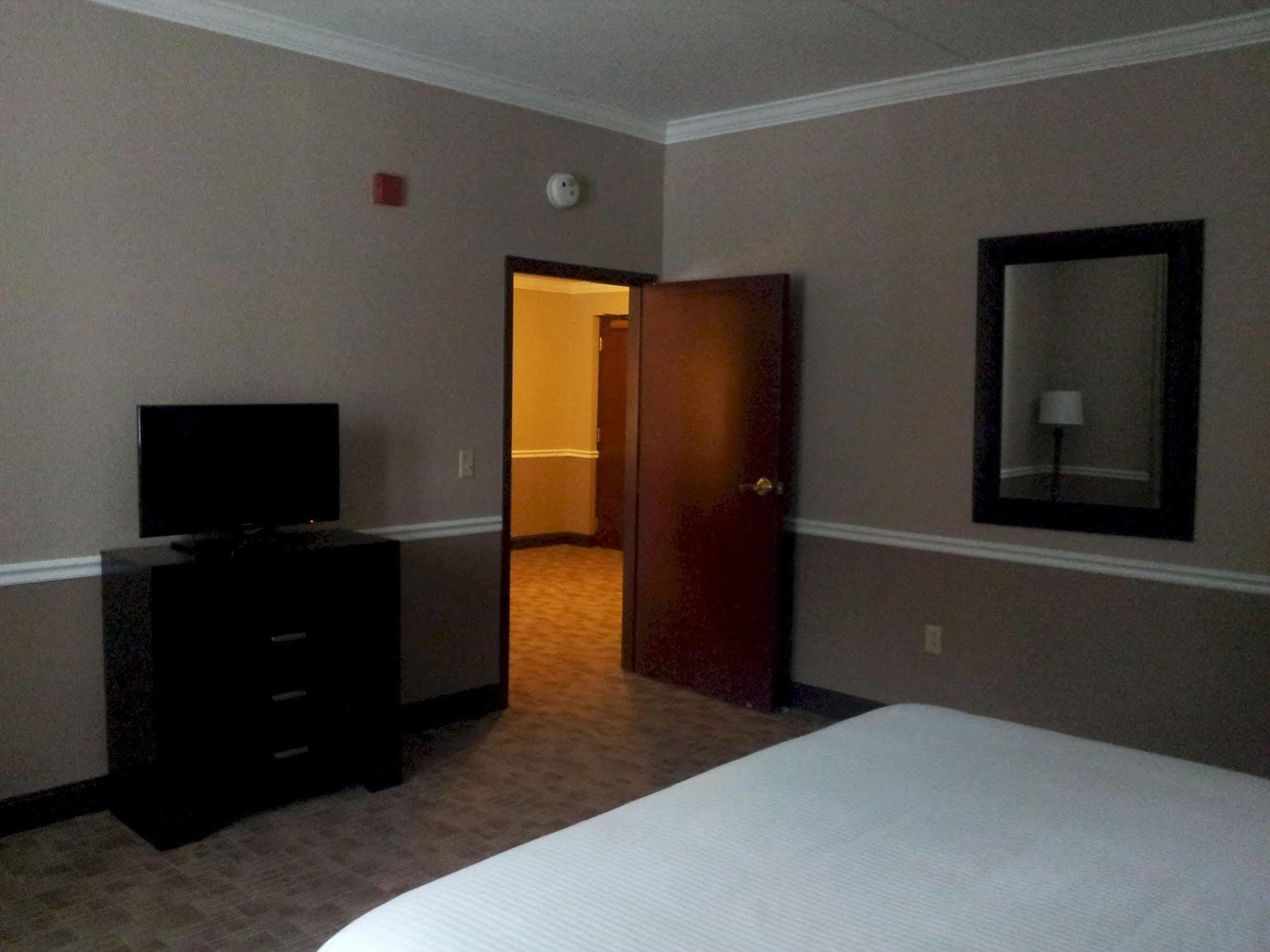 Belvedere Inn Schenectady - Albany المظهر الخارجي الصورة